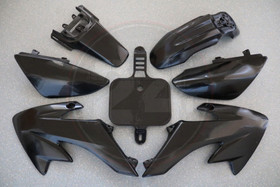 Katesarja musta (7 osaa), Pit Bike