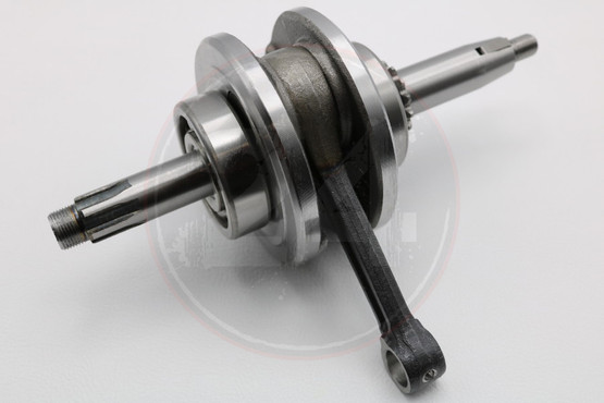 Kampiakseli + laakerit 13mm tapilla, Kiina 4T 139FMB