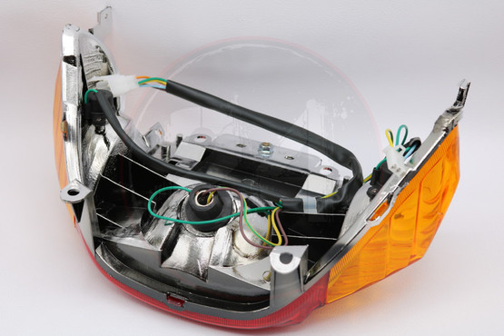 Takavalo oransseilla vilkuilla, Kiina skootterit BT49QT-9