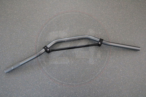 Ohjaustanko Street, mattatitanium