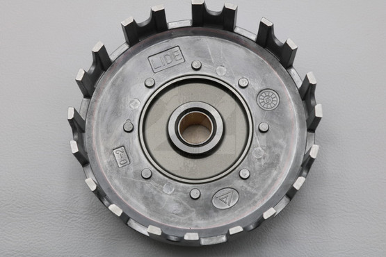 Kytkinkruunu, Minarelli Am6