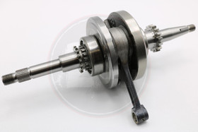 Kampiakseli + laakerit 10mm tapilla, Peugeot Kisbee 4T