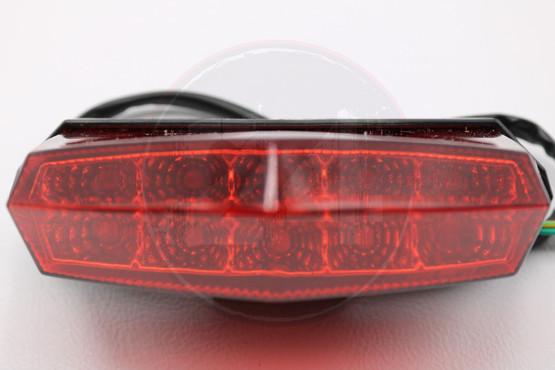 Led-takavalo, punainen