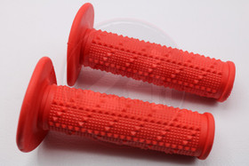 Kahvakumit, punainen