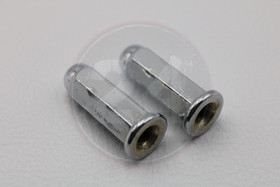 Pakoputken kupumutterit 2kpl, M6 x 32mm