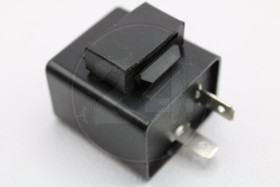 Vilkkurele + kiinnityskumi, 12V 2 x 10W + 3.4W