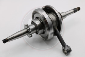 Kampiakseli + laakerit 13mm tapilla, Kiina skootterit, Baotian, Fude, GY6 4T