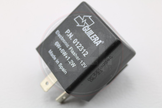 Vilkkurele + kiinnityskumi 12V 6W + 6W + 1.2W, Beta RR