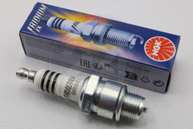 Sytytystulppa NGK BR8HIX