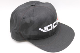 Lippalakki Voca, musta