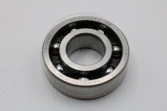 Laakeri 6203T2X3 C4 polymer, Minarelli Am6 / Derbi Euro 2 / 3 / 4