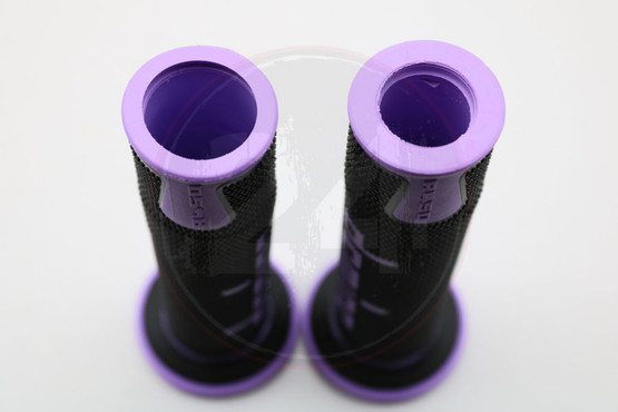 Kahvakumit musta / violetti, A450