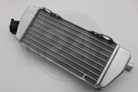 Jäähdytin + korkki, Rieju MRT 2018 -> Euro 4