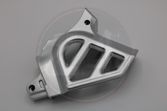 Eturattaan suoja hopea, Minarelli Am6