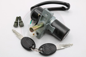 Virtalukko + 2 avainta, Aprilia SR 50