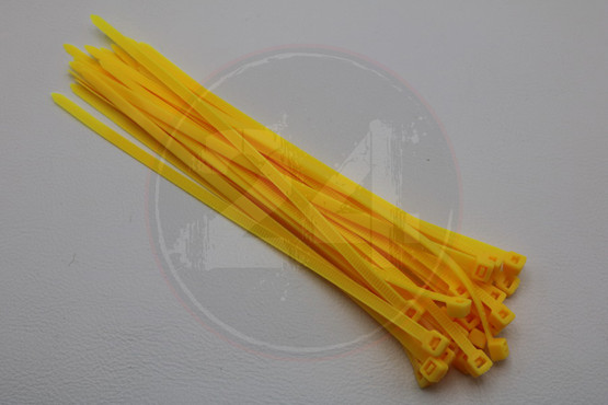 Nippuside keltainen 25kpl, 4.5 x 200mm