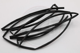 Kutistesukka Ø 4mm musta 2M