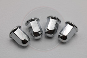 Sylinterin pinnapulttien kupumutterit 4kpl M7 x 1.0mm