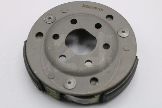 Kytkin STD 107mm, Peugeot / Kiina skootterit 4T