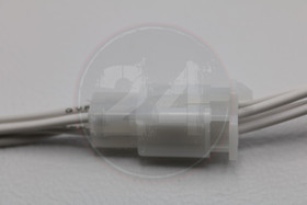 Johtoliitinpari johdoilla, 4-napainen