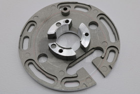 Staattorin aluslevy, Aprilia, Derbi, Gilera <- 2017