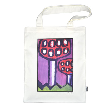 valkoinen kangaskassi, johon painettu kärpässieniä esittävä taideteos