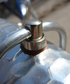 FENDER BRACKET M5 X 18MM 5MM HOLE CHROMED