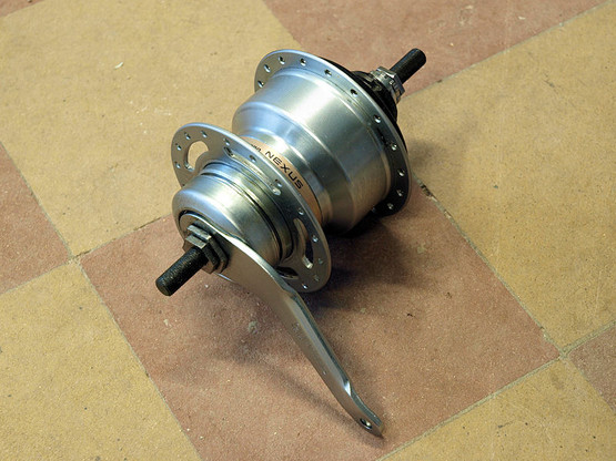 NEXUS 4 REAR HUB NOS