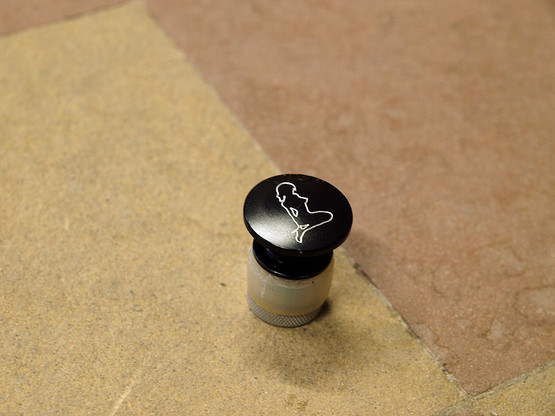 BAR END GIRL BLACK
