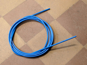 OUTER CABLE HOUSING BLUE 2.5M X 5MM