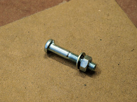 SEATPOST BOLT M8 X 32 MM