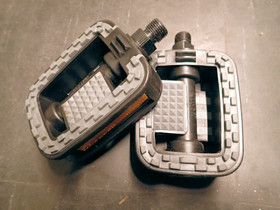 PLASTIC PEDALS UNION SP-807 1/2