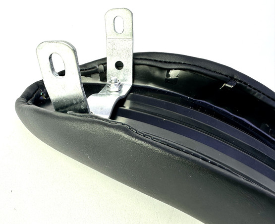 BANANASEAT BLACK 1970'S MODEL