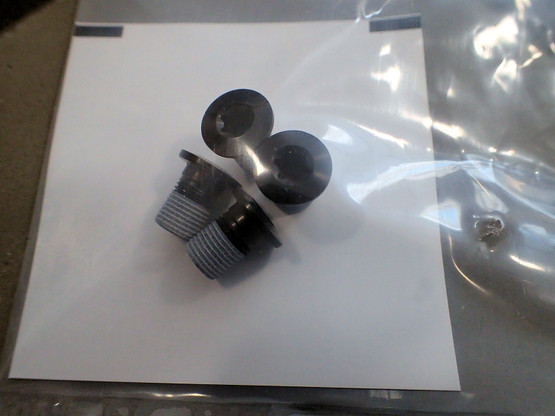 CHAINRING BOLTS M8 X 11.4MM 4 PCS BLACK