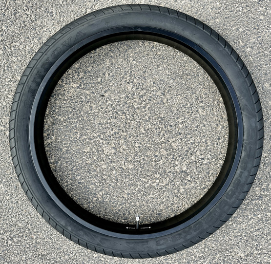 SEMI SLICK 26 X 3.0