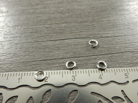 Välirengas, 4x0.8mm, avattava, kirkashopea, 100kpl