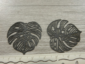 Lehtiriipus, 32x32mm, musta, 1kpl