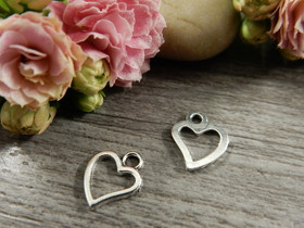 Sydänriipus, 10x8mm, kromi, 1kpl