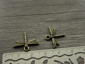 Sudenkorentoriipus, 16x19mm, pronssi, 1kpl