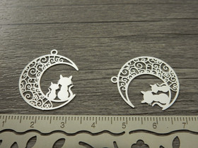 Kuukissariipus, 22x24mm, kirkashopea, 1kpl