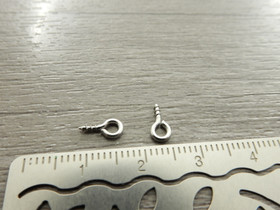 Silmukkaruuvi, 8x4x1mm, rst, 10kpl