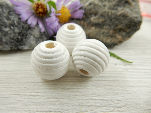 Puuhelmi, 14mm, valkoinen, 1kpl