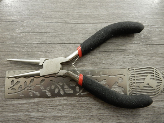 Pyöröpäiset korupihdit, 12cm, musta, 1kpl