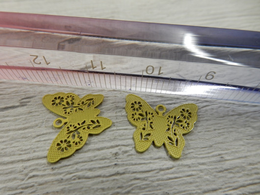 Perhonenriipus, 12x14mm, keltainen, 1kpl