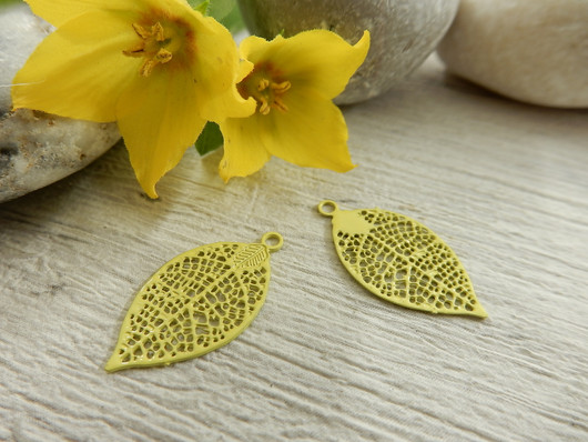 Lehtiriipus 19x10mm, keltainen, 1kpl