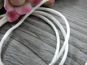 Satiininyöri, 1mm, valkoinen, 1m