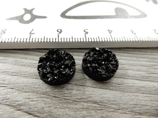 Kapussi rösöpinta, 12mm, musta, 1kpl