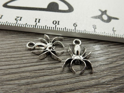 Hämähäkkiriipus, 18x12mm, kromi, 1kpl