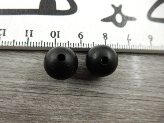 Silikonihelmi, 12mm, musta, 1kpl