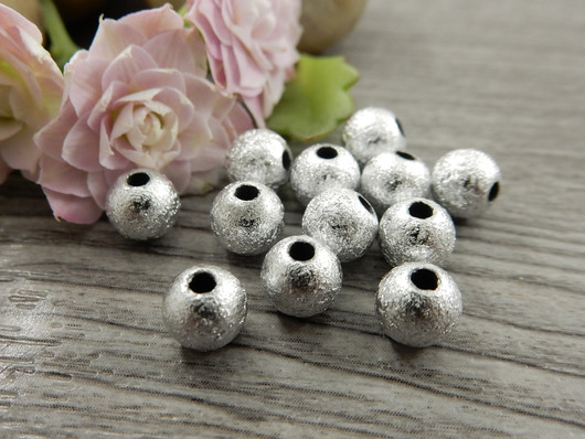 Akryylihelmi stardust, 6mm, hopea, 20kpl